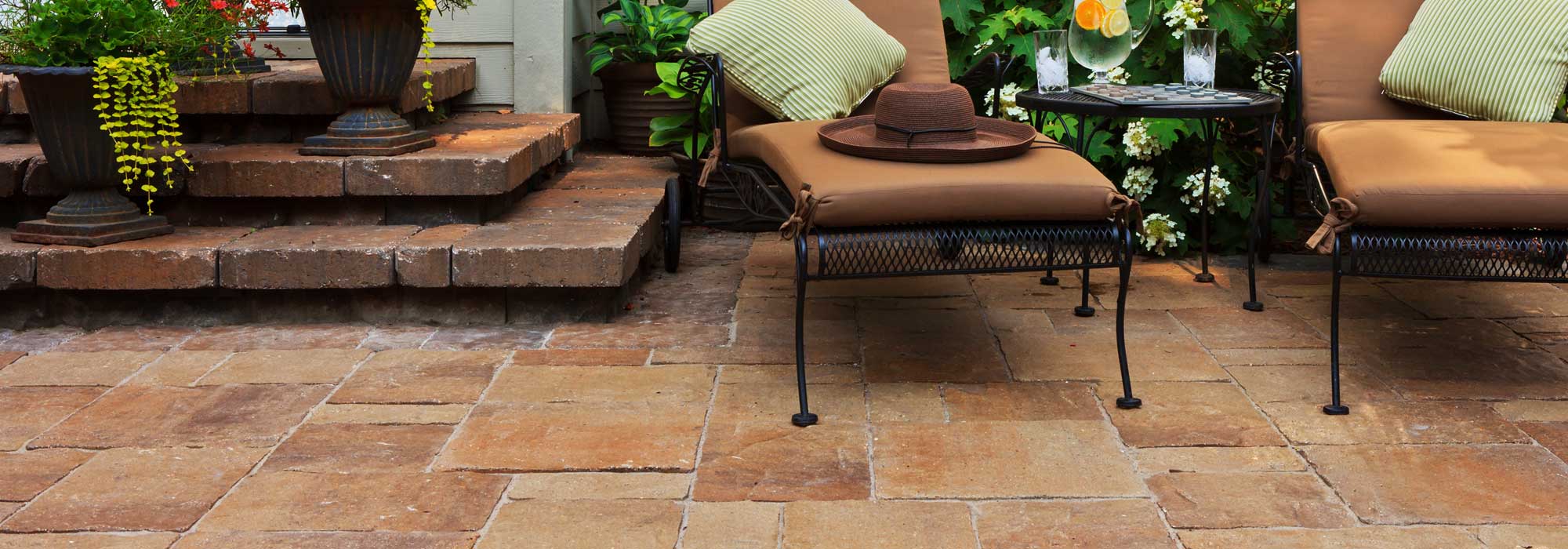 Scenic background for the Universeal Patio Stone Sealer Range