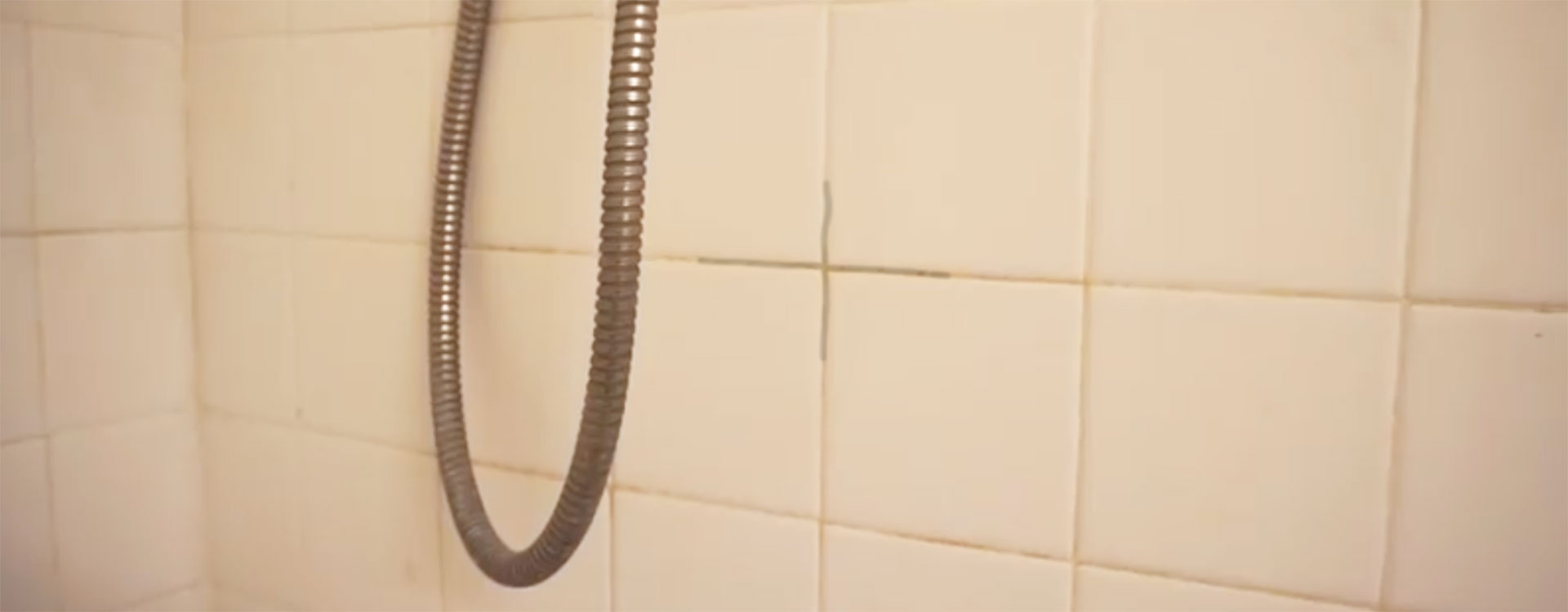 How to Remove Black Mould from Grout